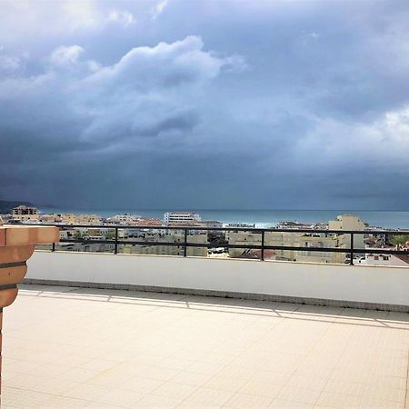 Apartamento Mar Com Parking Nazaré Zewnętrze zdjęcie